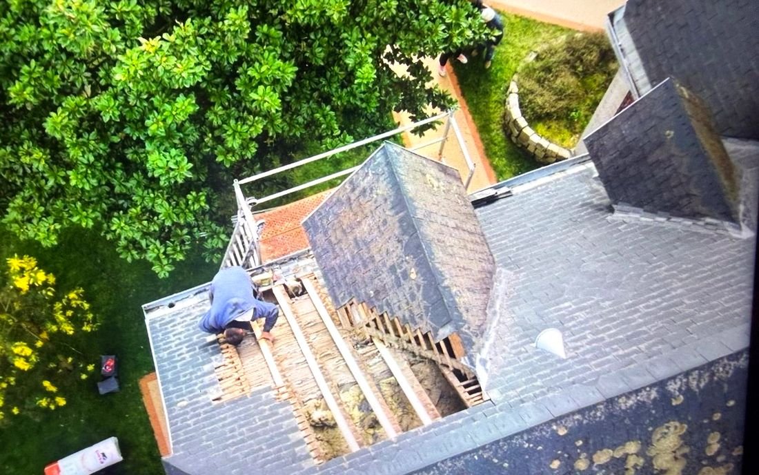 Diagnostic de toiture par drone